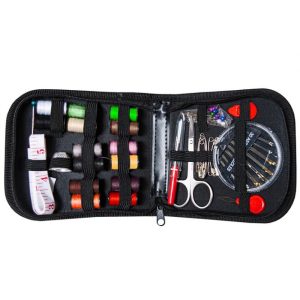 70-teiliges Flickzeug. Nähset für Handarbeit und Reperaturen