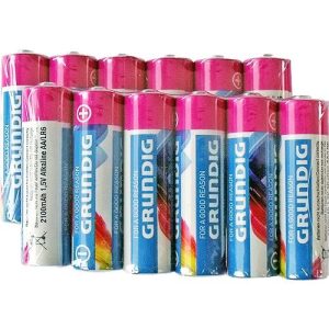 12 St. AA / Mignon Alkaline-Batterien. Grundig