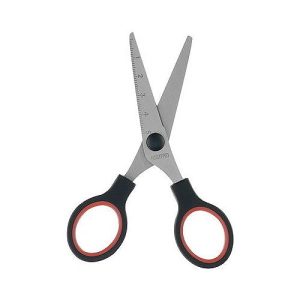 Bastelschere. 13 cm. stumpf. mit Skala