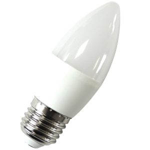LED Kerze E27. 8W. 680lm kaltweiß