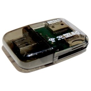USB 2.0 High-Speed Kartenleser. Transparent