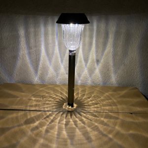 Solar-Gartenleuchte. Edelstahl. mit Erdspieß