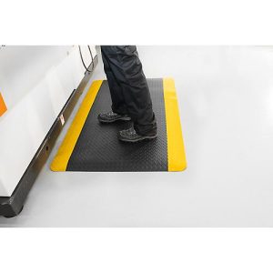 Arbeitsplatzmatte Deckplate Safety, 600 x 900 mm