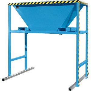 Bauer BTM Befülltrichter, Stahlblech, mobil und stationär, Einfahrtaschen, L 1700 x B 1980 x H 2050 mm, lackiert, lichtblau RAL 5012 Bauer BTM Befülltrichter, Stahlblech, mobil und stationär, Einfahrtaschen, L 1700 x B 1980 x H 2050 mm, lackiert, lichtblau RAL 5012