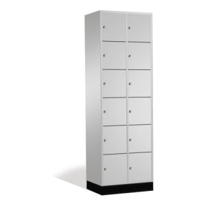 C+P Schließfachschrank Intro, 12 Fächer, H1950xB620xT500mm Front Lichtgrau Korpus Lichtgrau