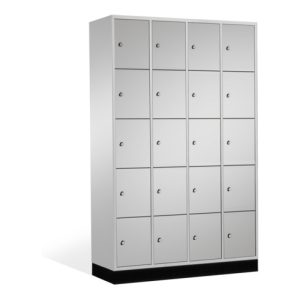 C+P Schließfachschrank Intro, 20 Fächer, H1950xB1220xT500mm Front Lichtgrau Korpus Lichtgrau