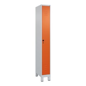 C+P Spind Classic PLUS, Füße, 1 Abteil, 1950x250x500mm, 7035/2004 Verschluss Sicherheits-Drehriegel 3 Garderobenhaken C+P Spind Classic PLUS, Füße, 1 Abteil, 1950x250x500mm, 7035/2004 Verschluss Sicherheits-Drehriegel 3 Garderobenhaken