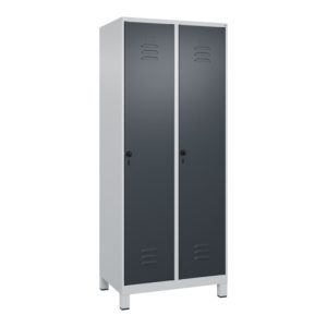 C+P Spind Classic PLUS, Füße, 2 Abteile, 1950x800x500mm, 7035/7016 Verschluss Sicherheits-Drehriegel 4 Garderobenhaken C+P Spind Classic PLUS, Füße, 2 Abteile, 1950x800x500mm, 7035/7016 Verschluss Sicherheits-Drehriegel 4 Garderobenhaken