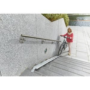 Erweiterungselement für Treppen-Fahrradrampe, L 1130 x B 125 mm, bis 25 kg, mit Befestigungslasche, Blech verzinkt