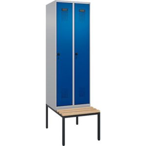 Kleiderspind C+P Evolo Plus, 2 Abteile mit je 300 mm Breite, Unterbau-Sitzbank, B 600 x T 815 x H 2120 mm, Drehriegel, weißaluminium/enzianblau