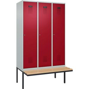 Kleiderspind C+P Evolo Plus, 3 Abteile à 400 mm Breite, schwebende Sitzbank, B 1200 x T 815 x H 2120 mm, Zylinder, lichtgrau/rubinrot