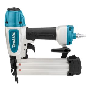 Makita Stauchkopfnagler AF506N