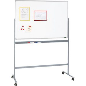 Schäfer Shop Select Mobiles Whiteboard, um 360° drehbare Tafel, weiß lackiert, Ablageschale, 4 Lenkrollen, B 1200 x H 900 mm